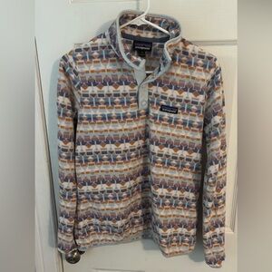 Patagonia Women's Zip Up Sweater in Blue and Orange Pattern